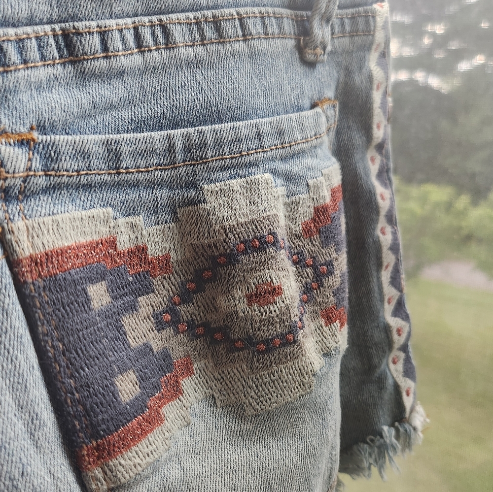 Roxy Denim Shorts 30 Waist Tribal Accent
